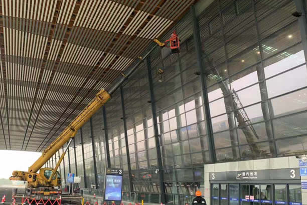 大田玻璃幕墙维护和保养